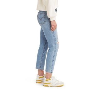 Levi's Sky Blue Cropped Jeans